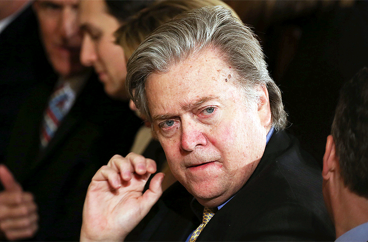 ¿Qué Significa la Salida de Bannon de la Casa Blanca?