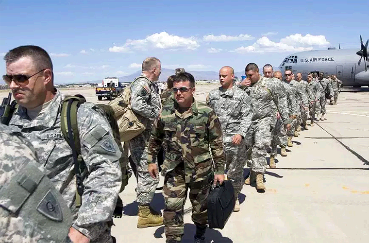 California Quita la Guardia Nacional del a Frontera Desafiando a Trump