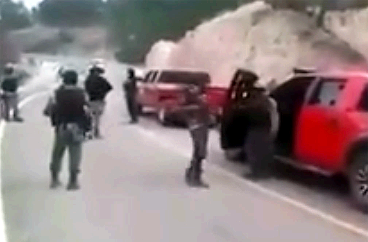 Célula de Cartel Mexicano Muestra su Poderío en Video