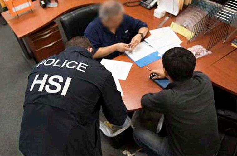ICE va Contra Empresas