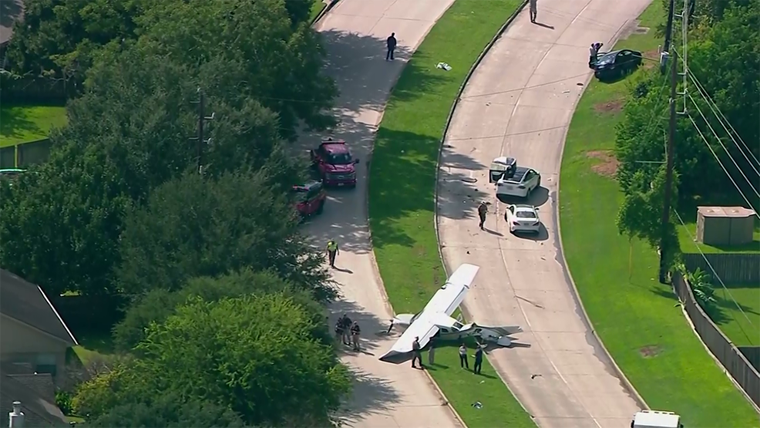 Cae Avioneta de la DEA en Pleno Houston