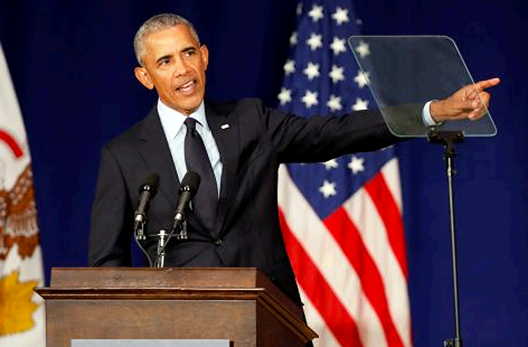 Obama se le Deja ir al Cuello a Trump