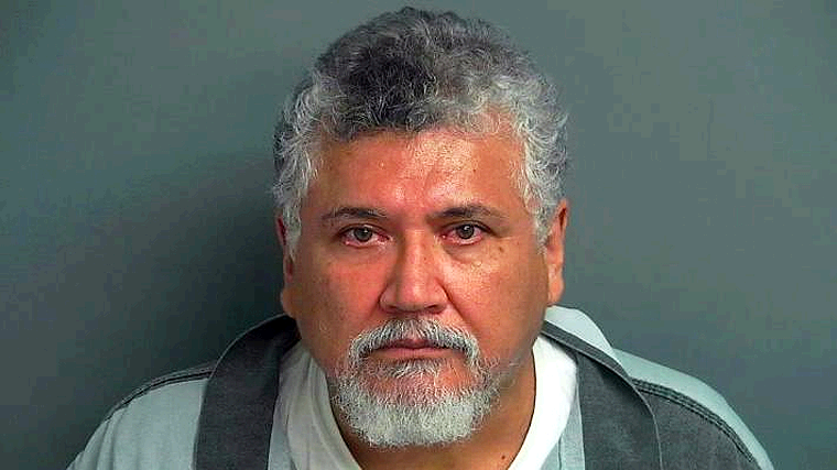 Arrestan en Conroe a Sacerdotes por Abuso