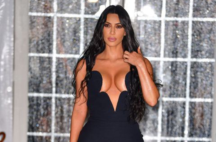 Las Kardashian se Enfrentan a Golpes
