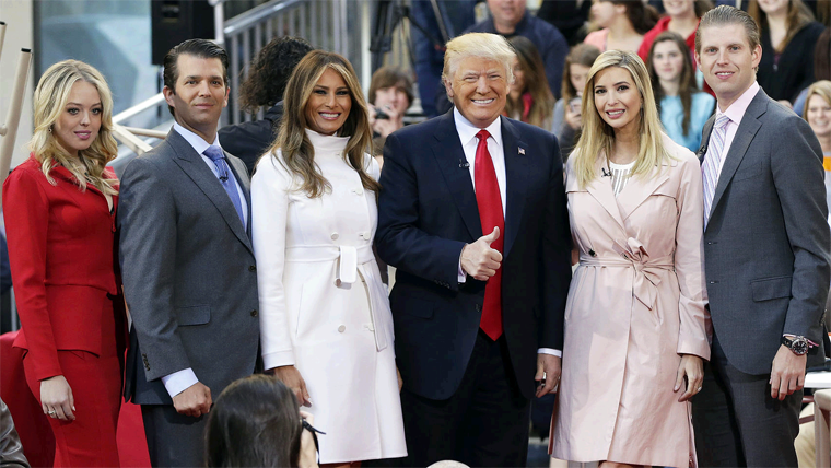 Trump y Familia Demandan a Bancos Para Evitar Liberación de Finanzas Personales