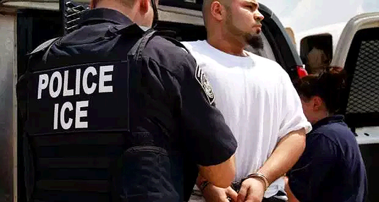 Indocumentados se Preparan Para Acciones de Trump y sus Deportaciones