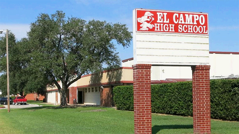 Por Filmar Porno en Escuela Despiden a Maestra