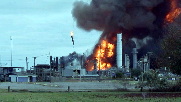 Segunda Explosión en Port Neches
