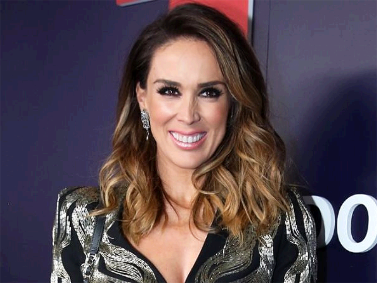 Así le Quedó el Abdomen a Jacky Bracamontes