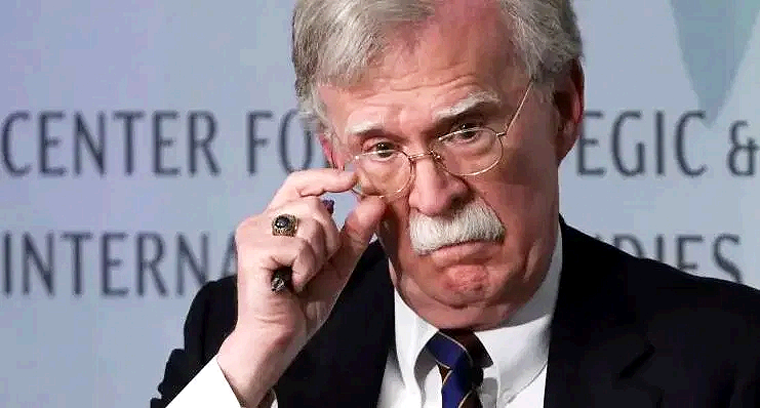 Esto es lo que Dice el Libro de John Bolton Sobre Trump