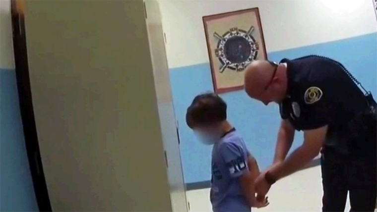 Arrestan a Niño de 8 Años