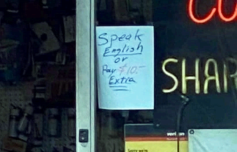 Tienda Cobrará a Quién no Hable inglés