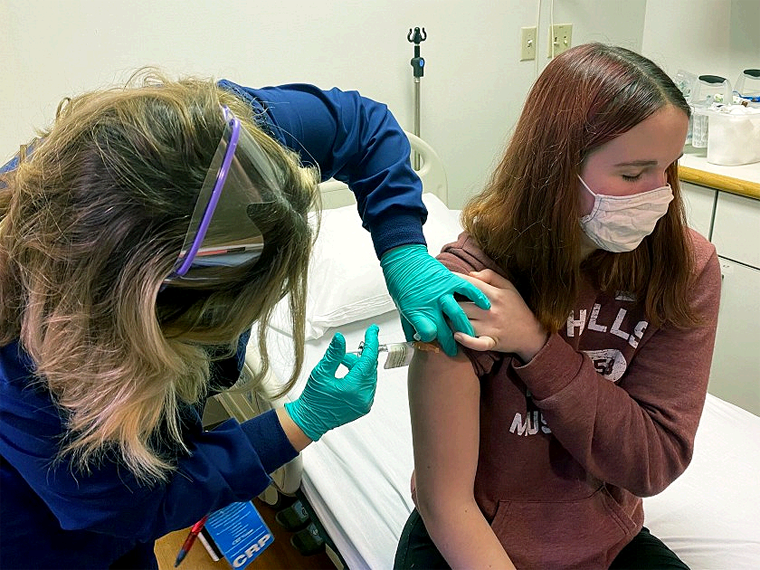 Autoriza la FDA Vacuna de Pfizer Para Niños de 5 a 11 Años