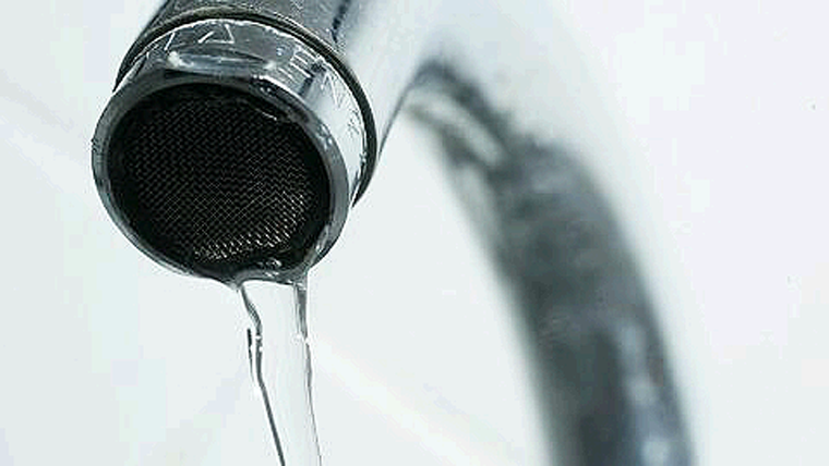 Fuerte Alza del Costo del Agua en Houston