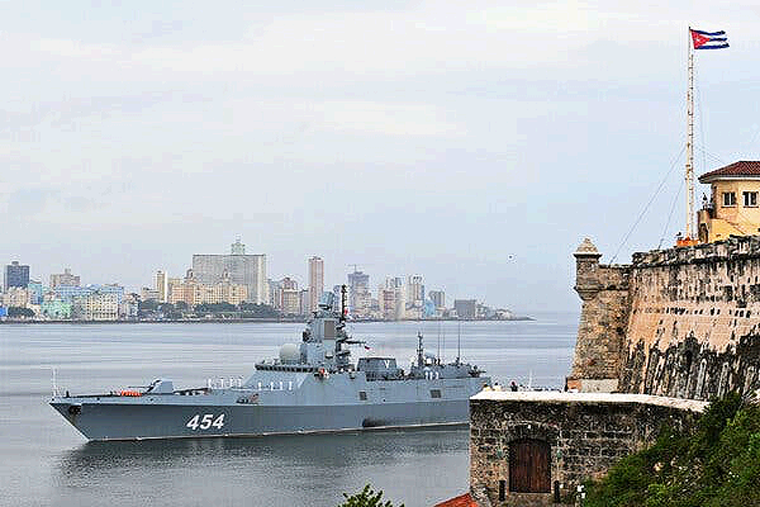 Llegan Buques de Guerra Ruso a Cuba