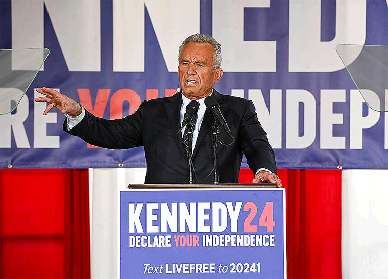 Robert Kennedy Considera Unirse a Trump