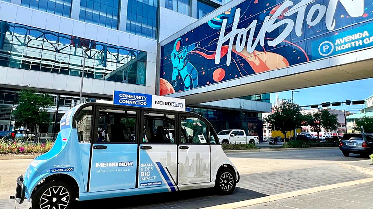 Metro Orece Nuevas Conexiones con Pequeños Vehículos